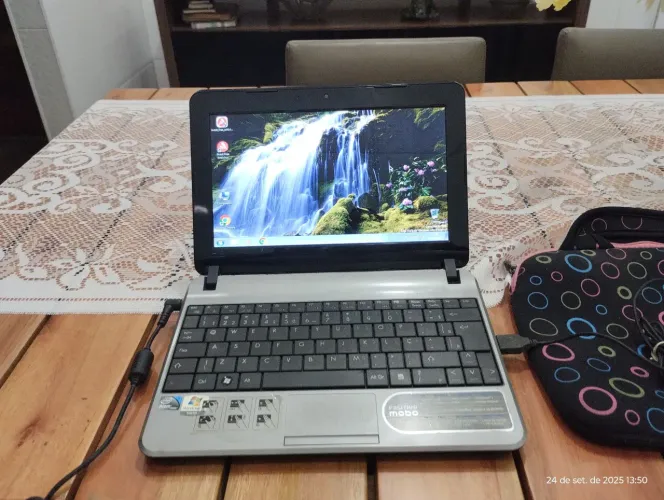 Netbook positivo