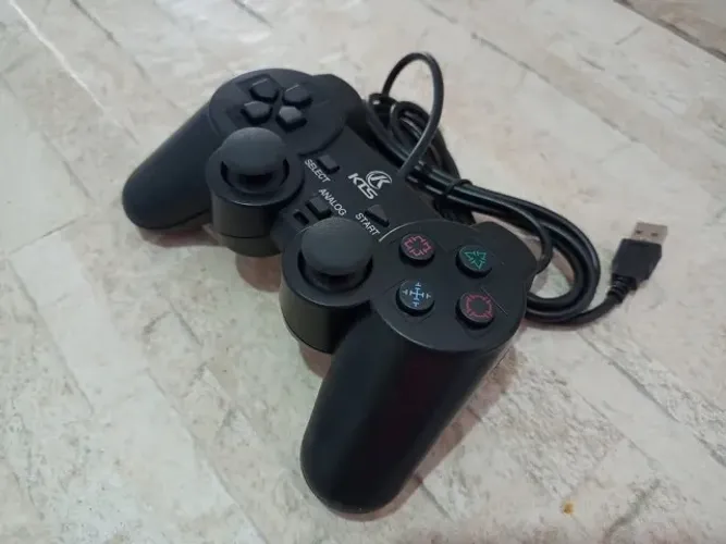 Controle Com Entrada Usb Joystick Games Pc e Ps3