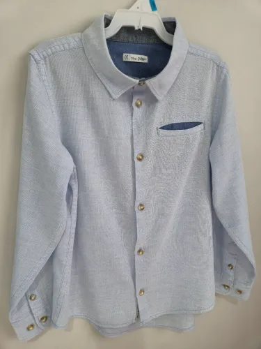 Camisa de linho azul bebê 