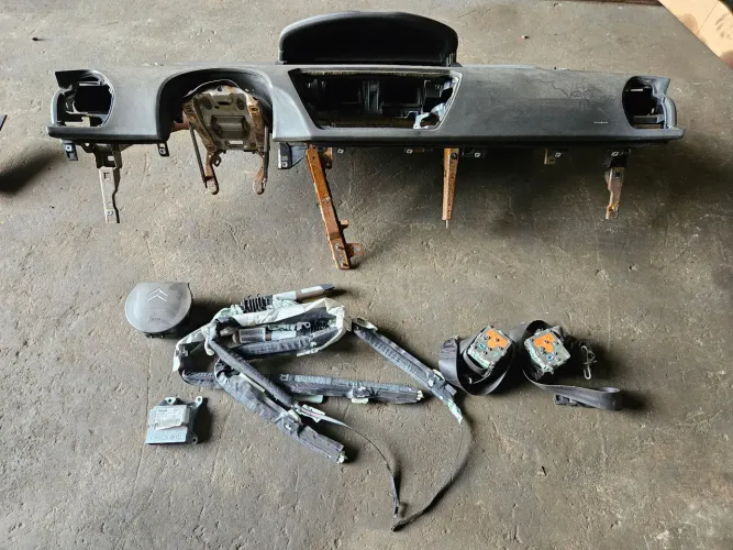 Kit airbag citroen C4 picasso 2010