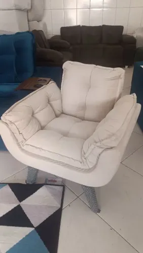 Poltrona confortável e elegante ENTREGA RÁPIDA