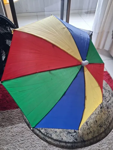 Sombrinha de praia/sol Carnaval e frevo! (Tenho 3)