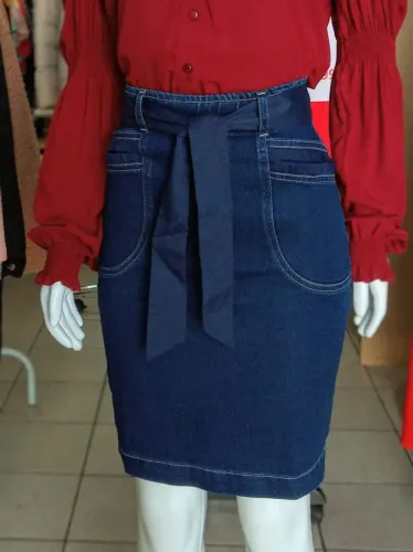 saia jeans com finto faixa