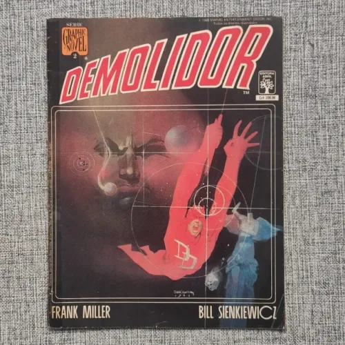 Demolidor: Amor e Guerra (Série Graphic Novel 2)