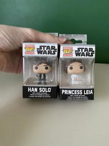 Pocket Pop! Keychain da Funko da linha Star Wars, personagens: Han Solo e Princess Leia