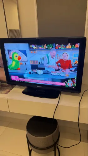 TV Philips 32 LED Full HD 