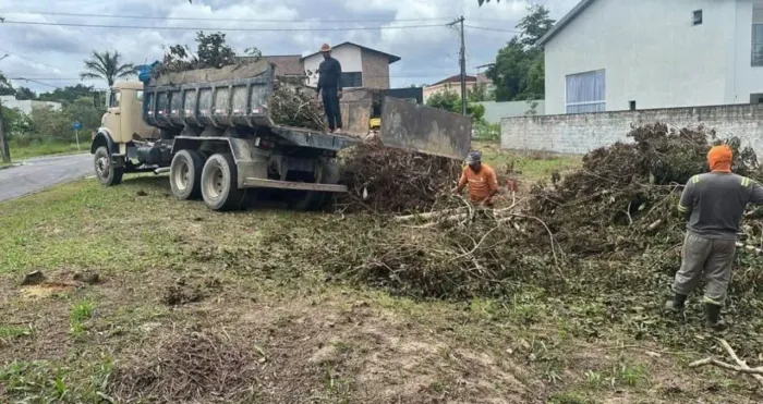 Retirada de entulhos em geral 