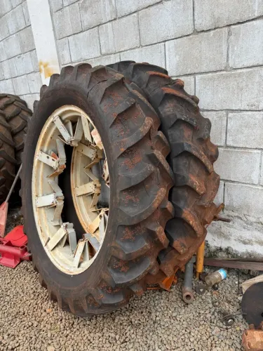 Rodagem fina para trator 12.4-38