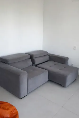 Sofá Retrátil e Reclinável 