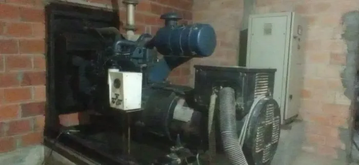 Gerador STEMAC 135/120/100 kVA (135kVA/120kVA/100kVA) 2003