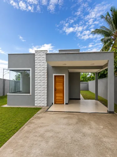 CASA CONTEMPORÂNEA A 200M DA LAGOA | 2 QUARTOS, SUÍTE E AMPLO QUINTAL
