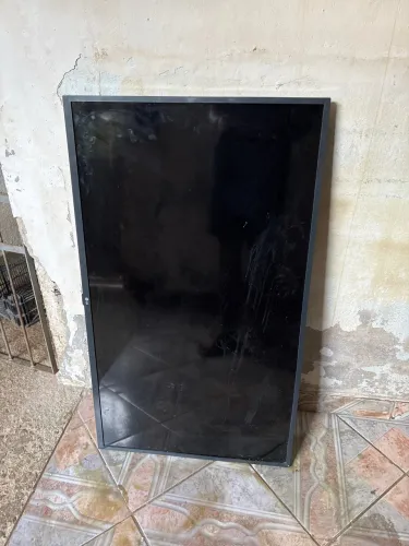 Smart TV LG 43" 4K (43UK6520) Para peças