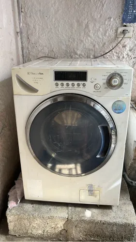 Lava e seca Electrolux 