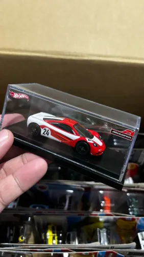 Hotwheels premium 