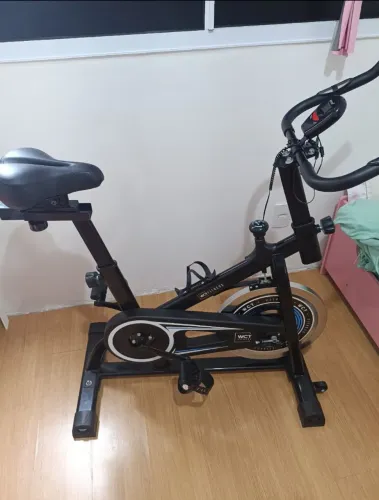 Bike spinning top 