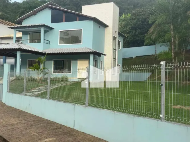 Casa com 4 dormitórios à venda, 250 m² por R$ 1.615.000 - Centro - Marechal Floriano/ES