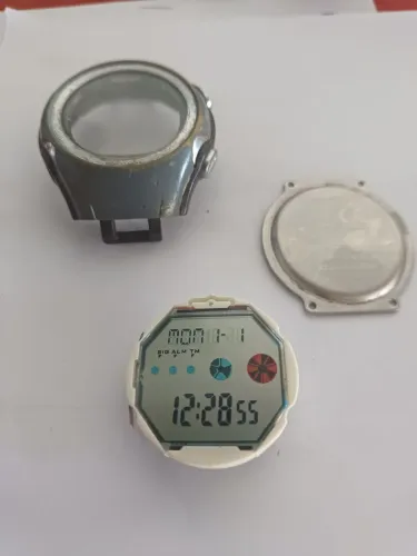 Vendo maquina e caixa ,caseback, original