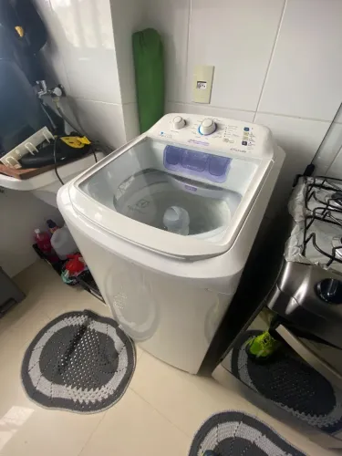 Máquina de lavar Eletrolux 10,5 kg EXCELENTE ESTADO
