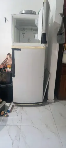 Vendo Geladeira Consul