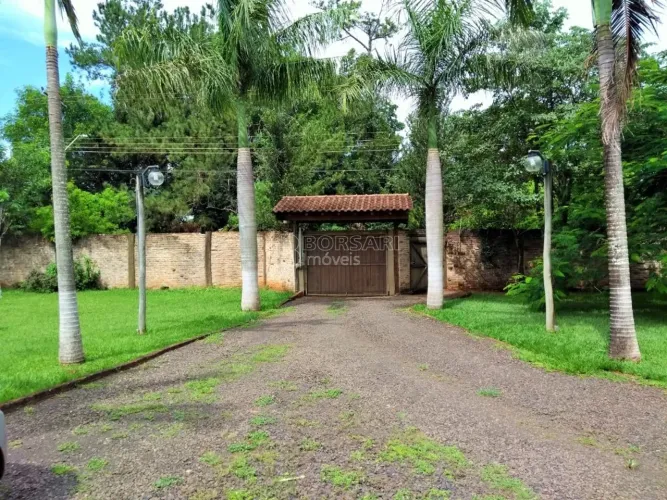 Locação de Rural / Chácara na cidade de Araraquara