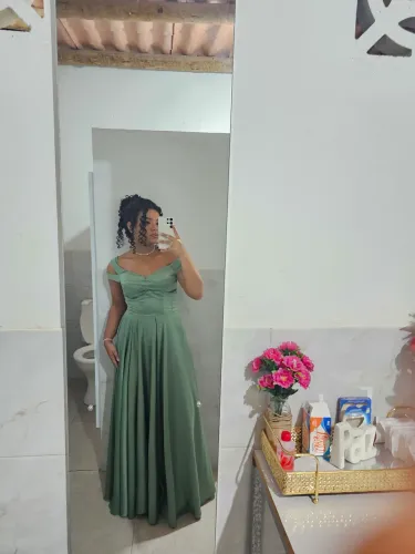 VESTIDO DE MADRINHA VERDE MENTA SEMINOVO - USADO 1 VEZ