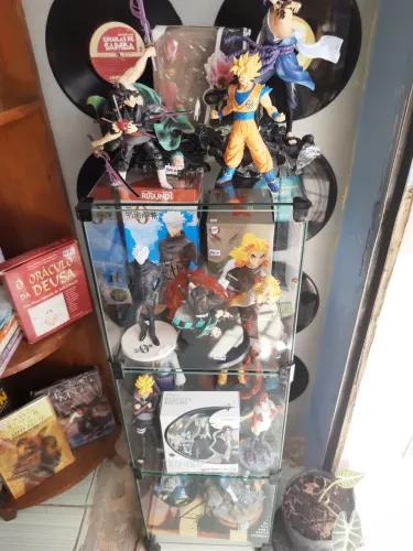 Figure Actions