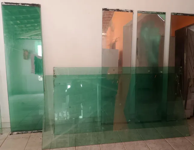 Porta de vidro verde + 5 pranchas temperados