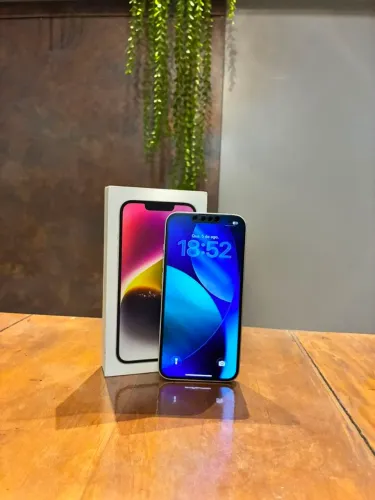 Iphone 14 128gb 88% de bateria