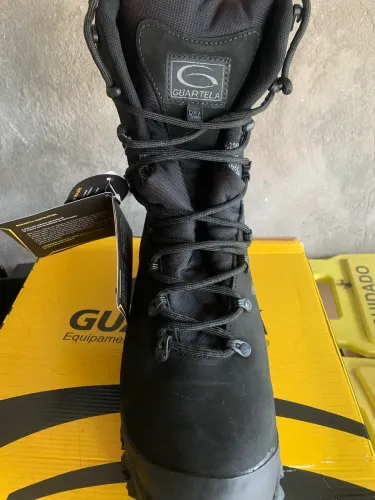 Vendo coturno Guartelá 