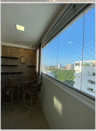 Alugo Apartamento no Edifício Versátil Plaza