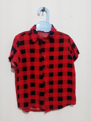 Roupa menino brechó apartir de 5 reais