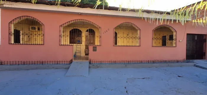 Casa para Aluguel - Conforto e Espaço