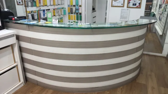 Balcão Semi Circular