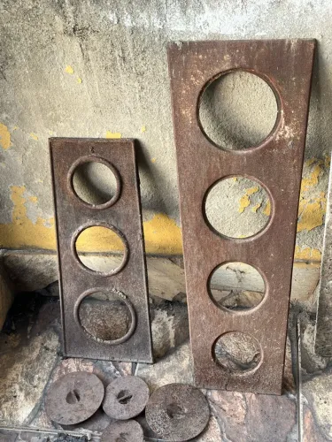 Vende-se chapa para fogão a lenha