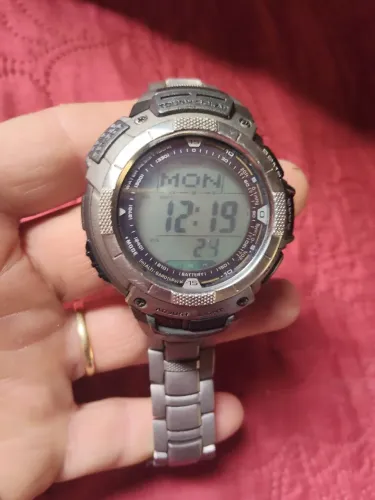 Relógio Casio protrek masculino Titanium