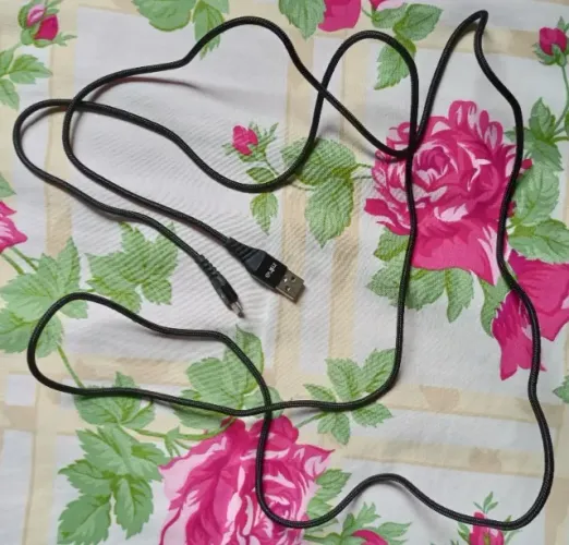 Cabo carregador com 2m para controle de PS4 e celular