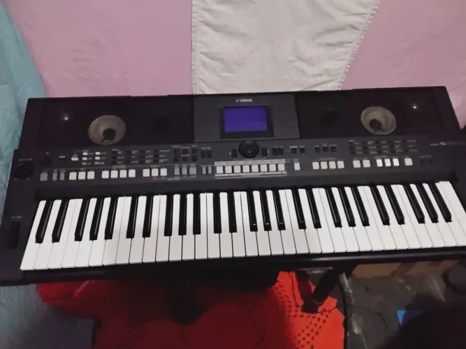 Vendo s650 Yamaha já sampleado