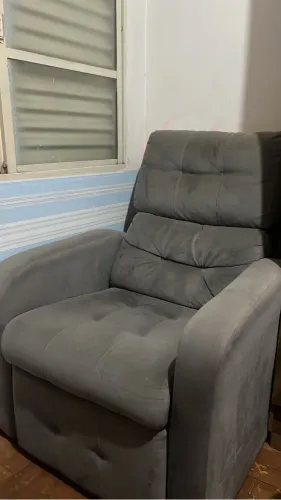 POLTRONA RECLINÁVEL 