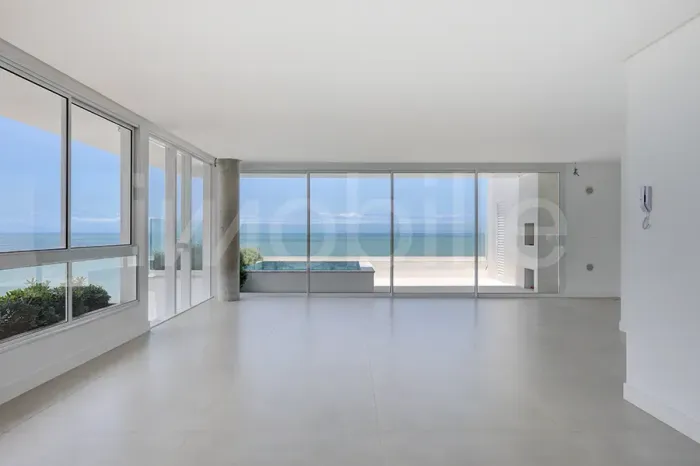 Cobertura Duplex no Edifício Riva na Praia Brava