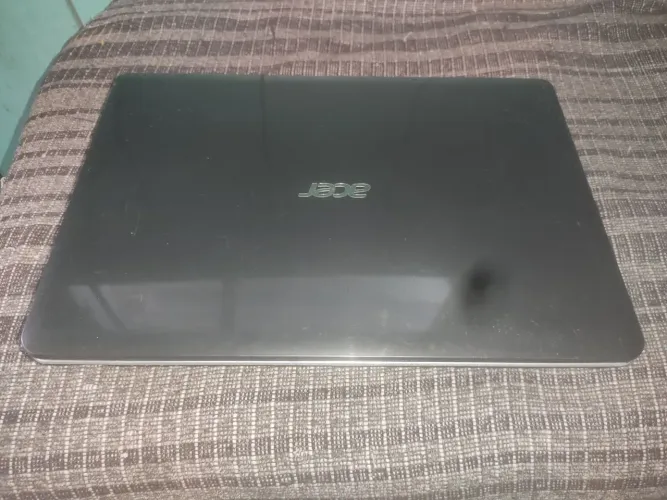 Notebook Acer com defeito