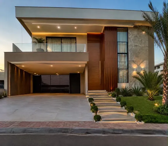 CASA ALTO PADRÃO NO FRANCÊS