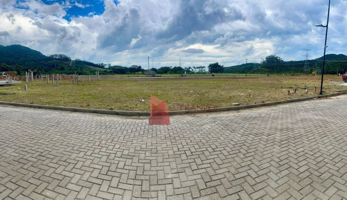 VENDA: TERRENO 500 METROS PARA CONSTRUÇÃO DE GALPÃO EM ITAJAÍ