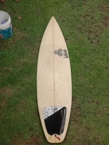 Prancha de surf seminova