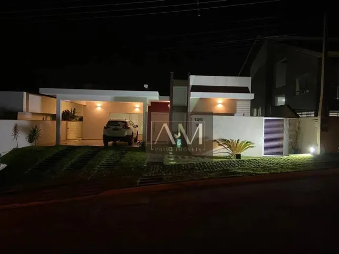 Casa com 4 dormitórios à venda, 255 m² por R$ 2.400.000,00 - Centro - Piracaia/SP