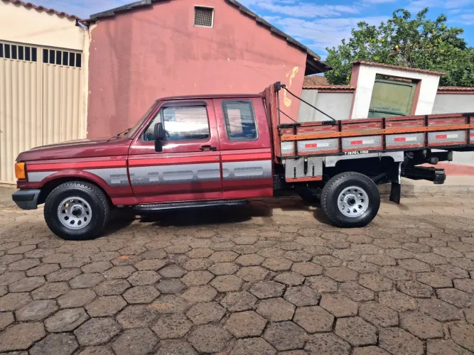 Ford F-1000 Super Serie CE Diesel 3.9 1994