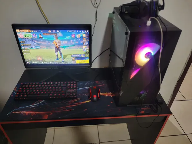 Pc gamer pra sair rápido roda vários jogos. 