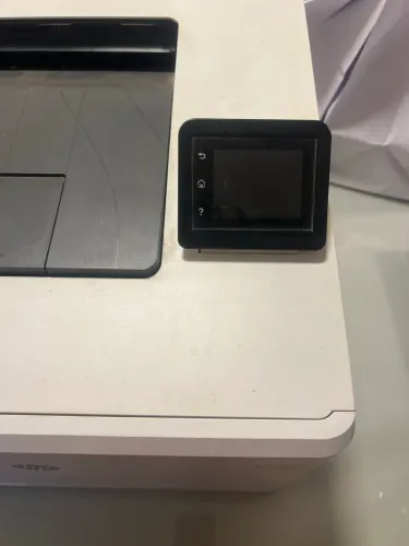 Impressora HP Pró m454