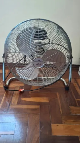 Ventilador Britania C50 Oscillation 127v