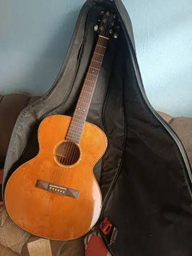 VIOLÃO marca Hondo comprado nos EUA em 1986 estando completando 40 anos, ACÚSTICO aço