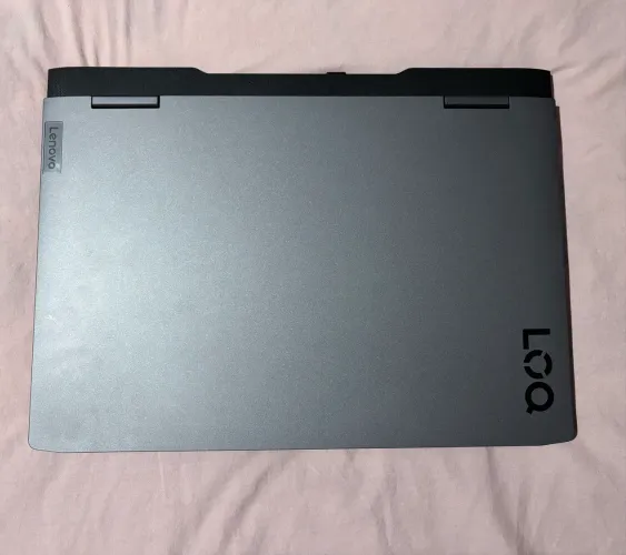 Notebook Lenovo LOQ Gamer 15IRH8 - i5 12450H 16GBRAM